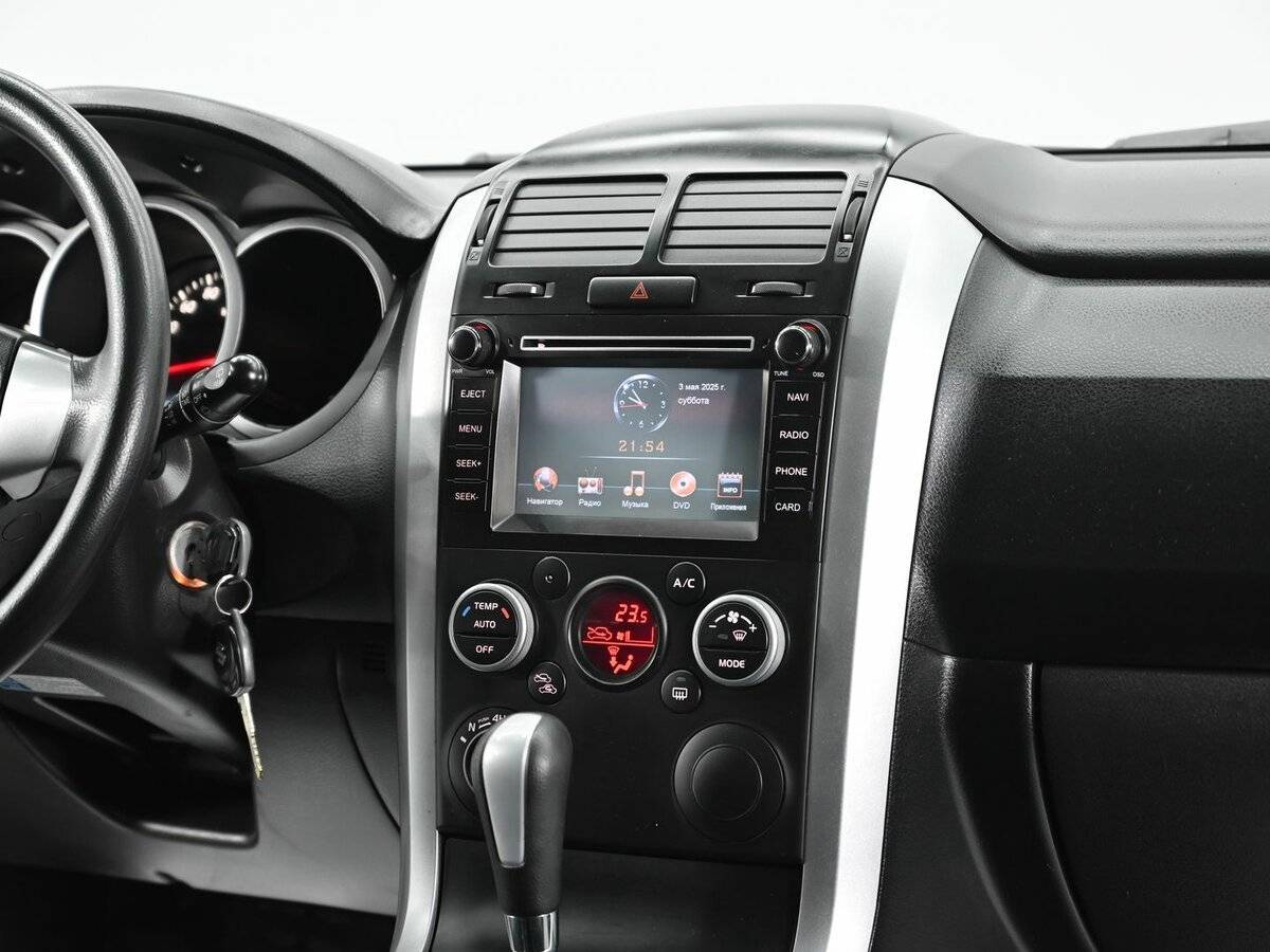 Suzuki Grand Vitara 2013 года с пробегом. Фото: #8