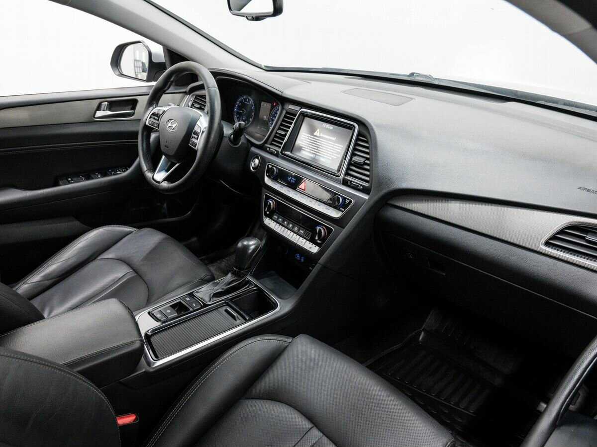 Hyundai Sonata 2019 года с пробегом. Фото: #7