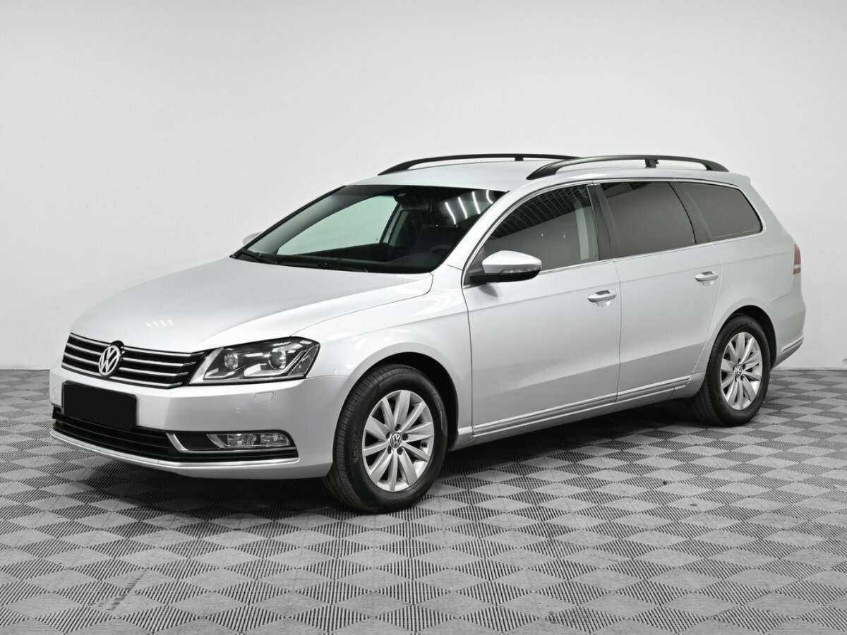 Volkswagen Passat 2014 года с пробегом. Фото: #0
