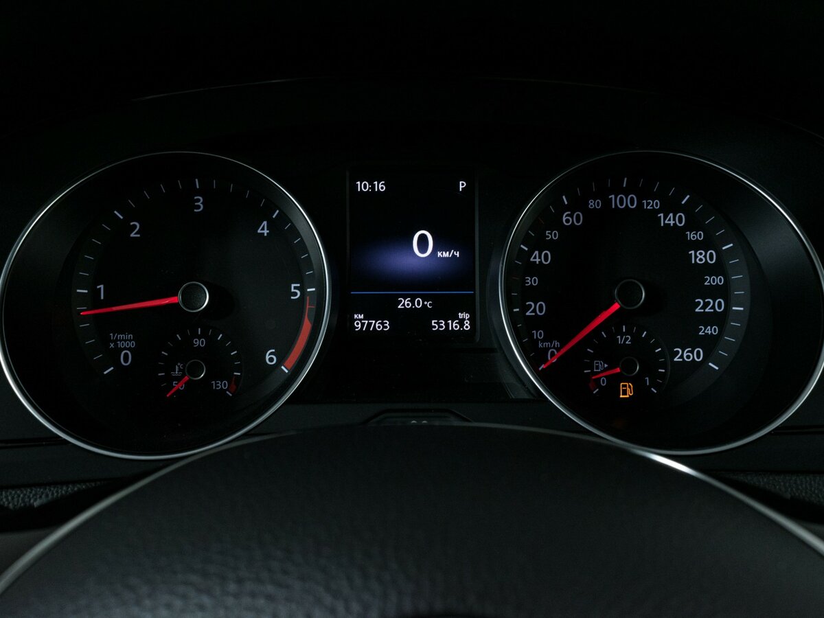 Volkswagen Passat 2017 года с пробегом. Фото: #9