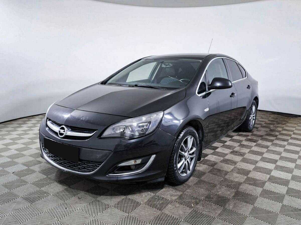 Opel Astra 2014 года с пробегом. Фото: #0