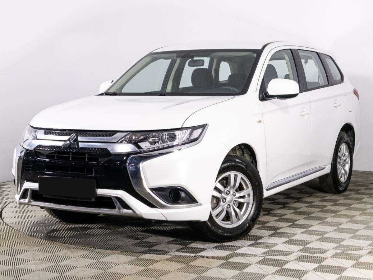 Mitsubishi Outlander 2022 года с пробегом. Посмотреть фото