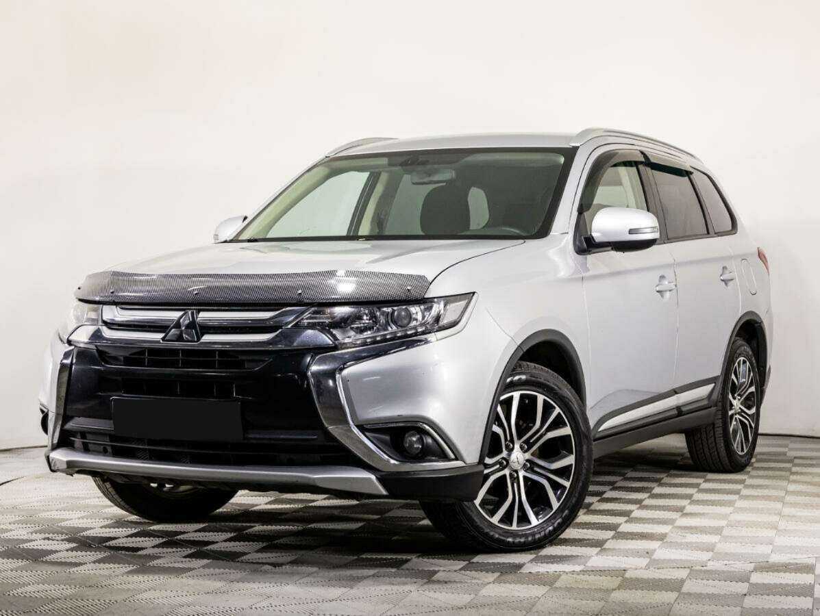Mitsubishi Outlander 2018 года с пробегом. Фото: #0