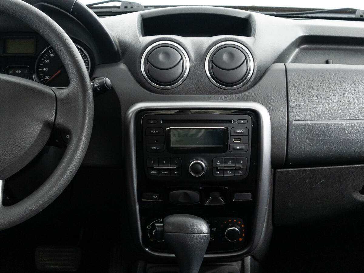 Renault Duster 2013 года с пробегом. Фото: #13