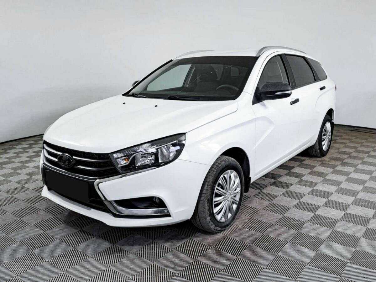 Lada (ВАЗ) Vesta 2019 года с пробегом. Посмотреть фото