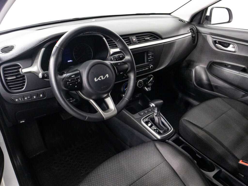 Kia Rio 2022 года с пробегом. Фото: #12