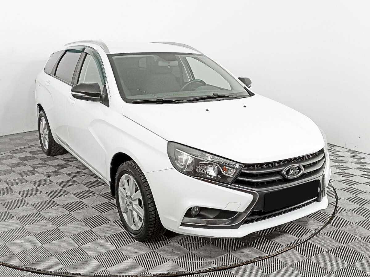 Lada (ВАЗ) Vesta 2020 года с пробегом. Фото: #2