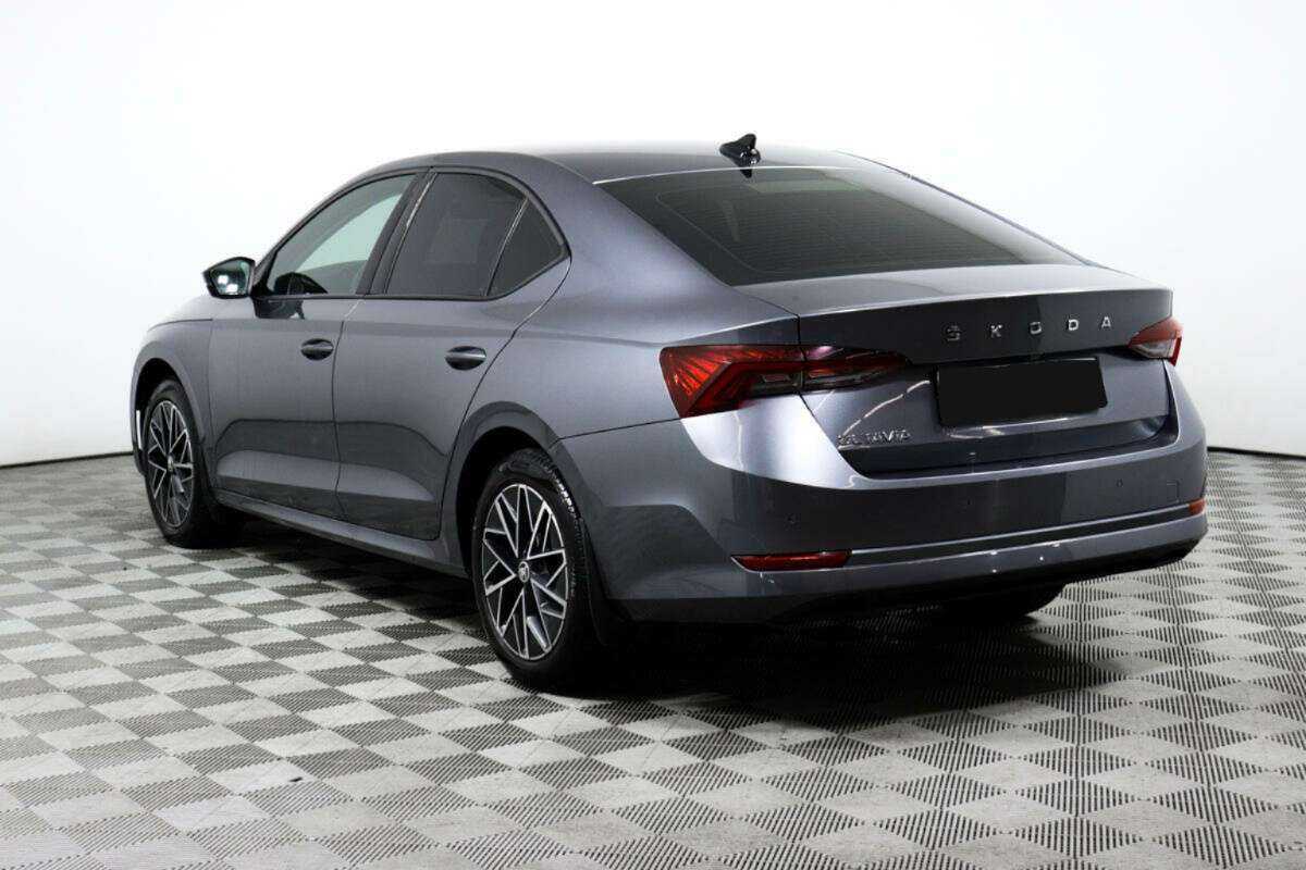 Skoda Octavia 2021 года с пробегом. Фото: #5