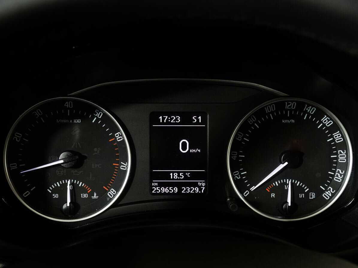 Skoda Octavia 2013 года с пробегом. Фото: #17