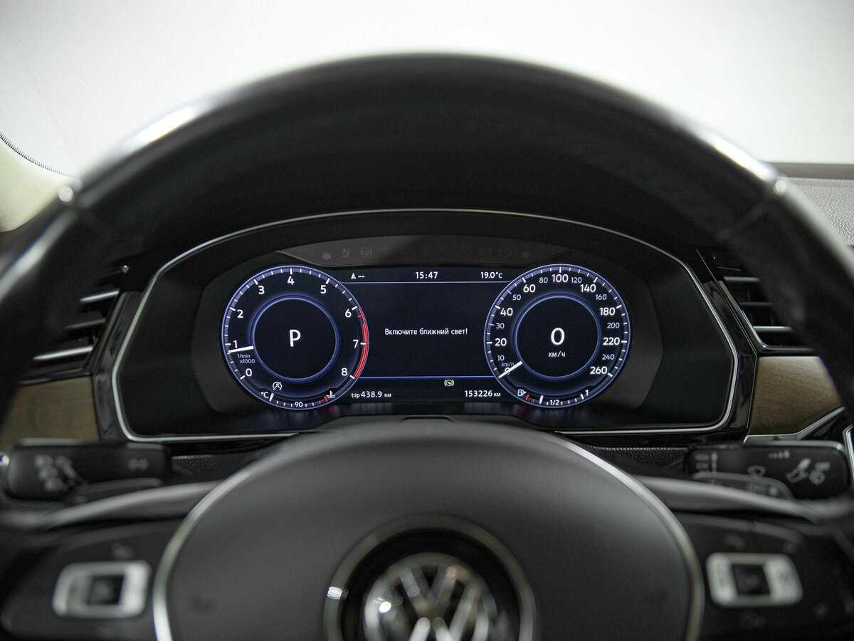 Volkswagen Passat 2016 года с пробегом. Фото: #5