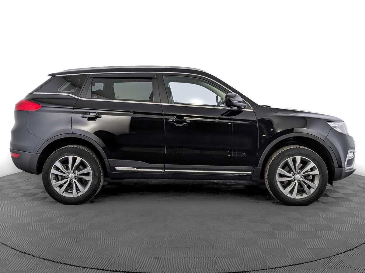 Geely Atlas 2021 года с пробегом. Фото: #3