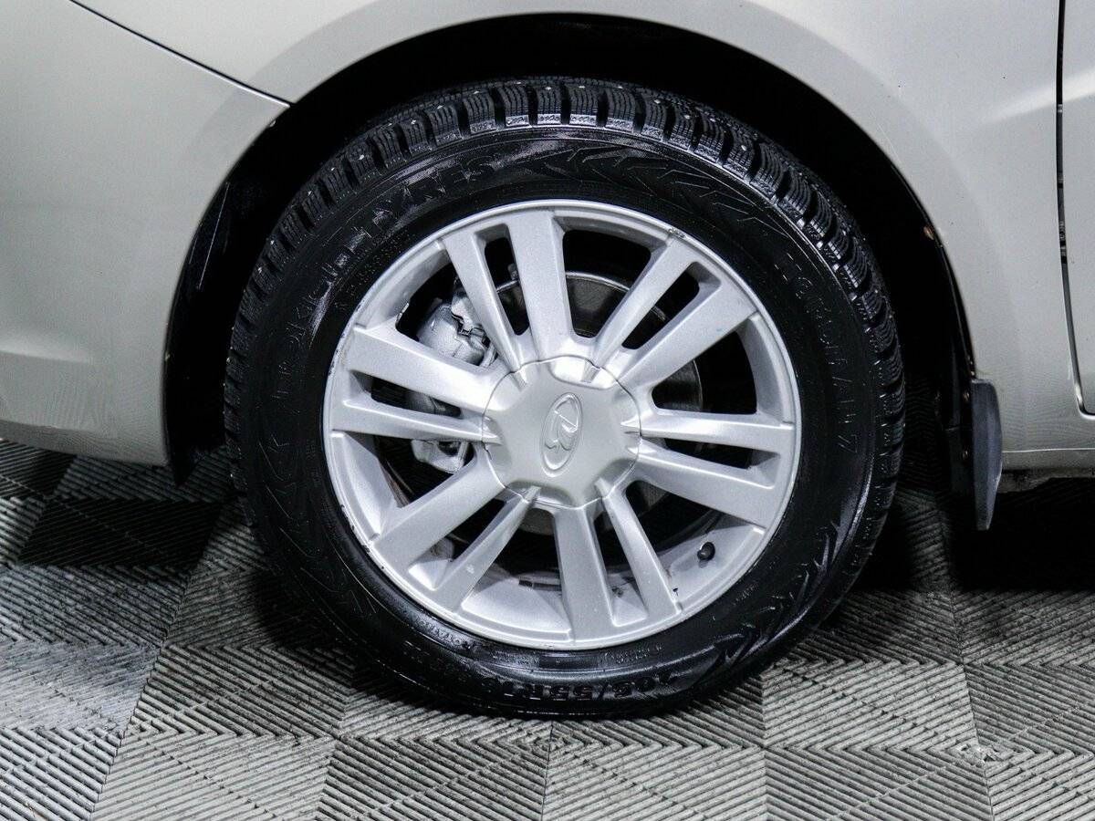 Lada (ВАЗ) Vesta 2018 года с пробегом. Фото: #13