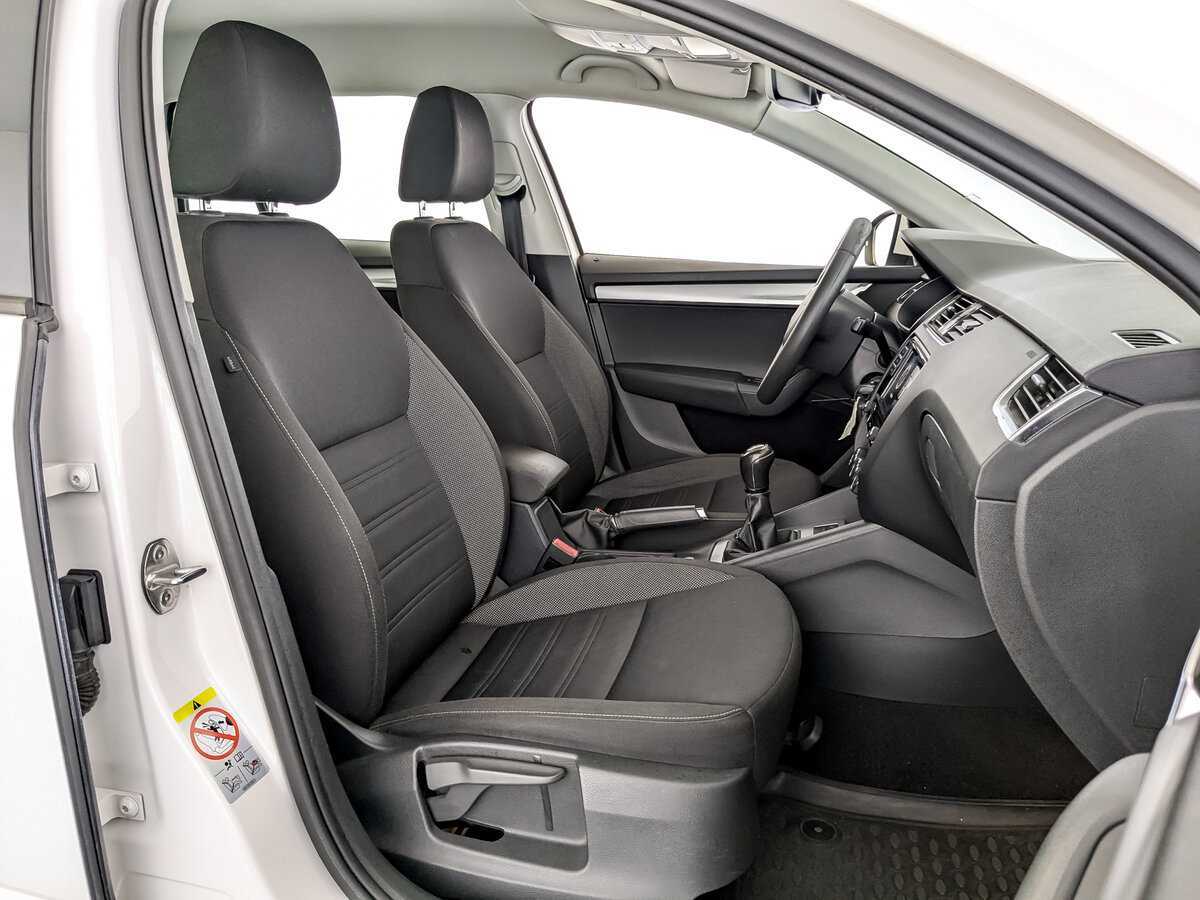 Skoda Octavia 2017 года с пробегом. Фото: #18