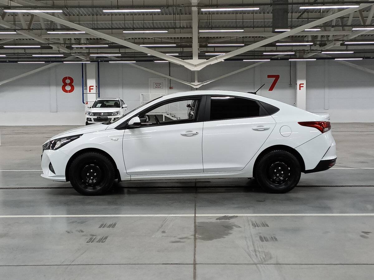 Hyundai Solaris 2021 года с пробегом. Фото: #7