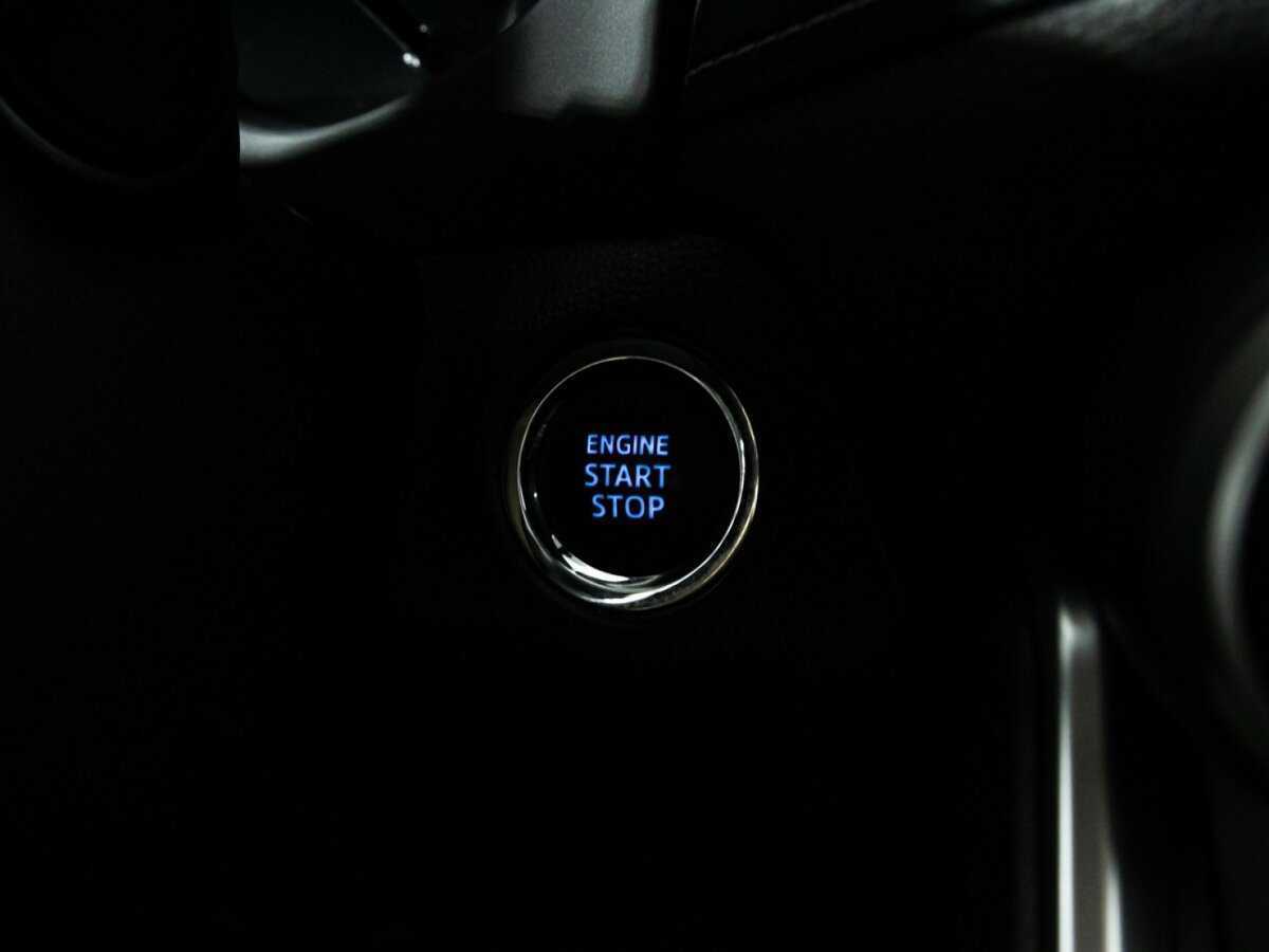 Toyota RAV4 2020 года с пробегом. Фото: #21