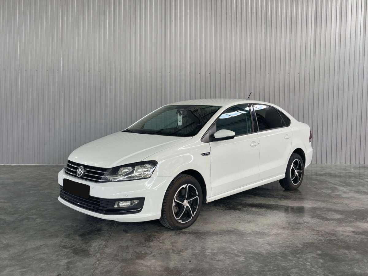 Volkswagen Polo 2018 года с пробегом. Посмотреть фото