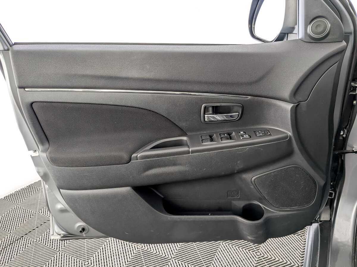 Peugeot 4008 2014 года с пробегом. Фото: #18