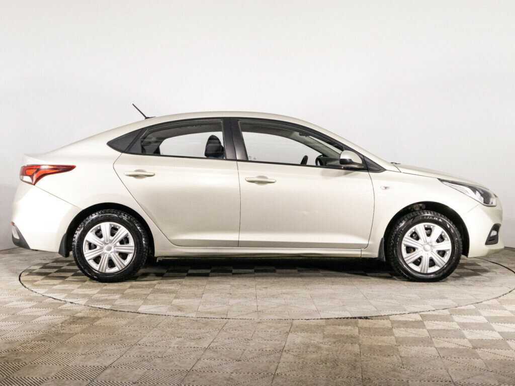 Hyundai Solaris 2018 года с пробегом. Фото: #3