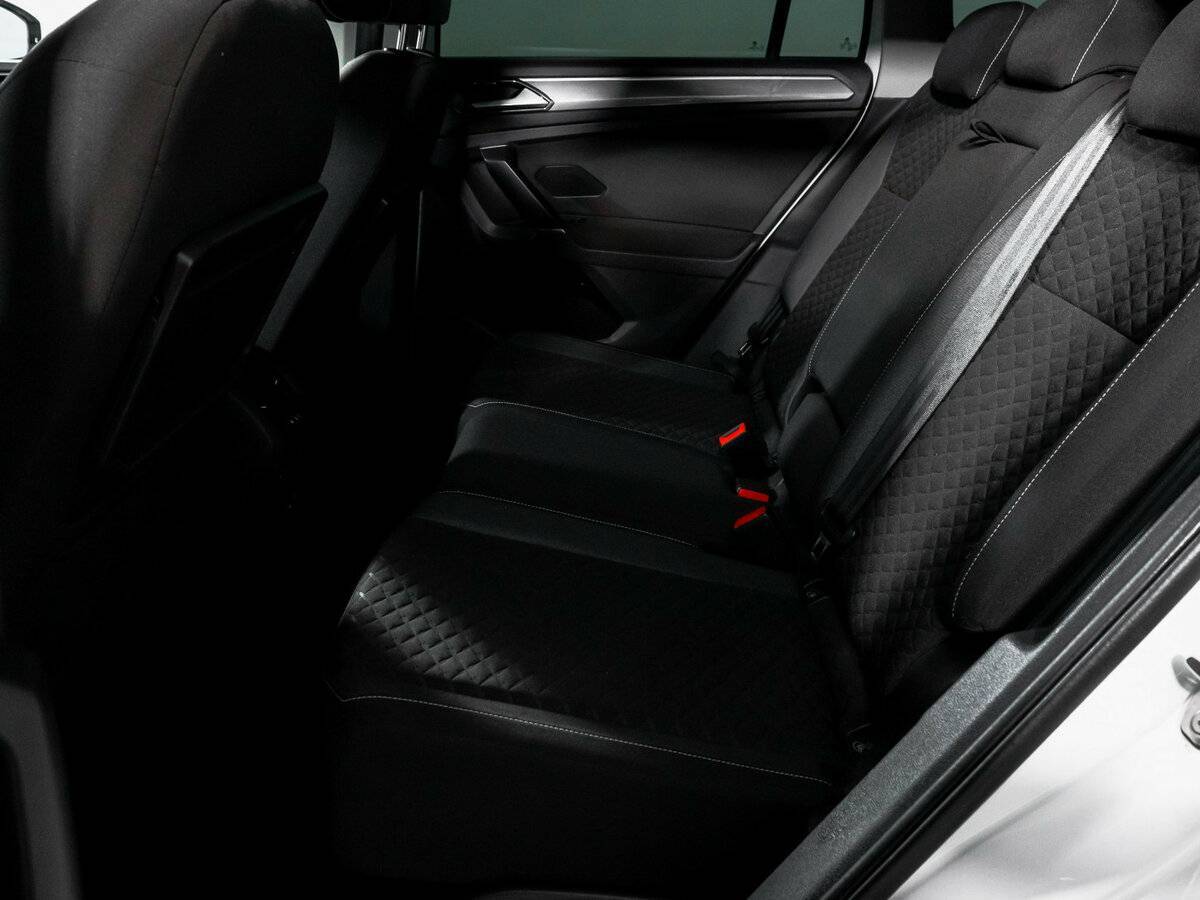 Volkswagen Tiguan 2018 года с пробегом. Фото: #9