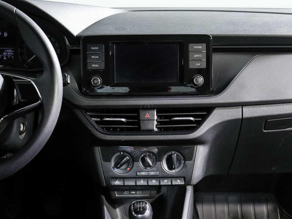 Skoda Rapid 2020 года с пробегом. Фото: #12