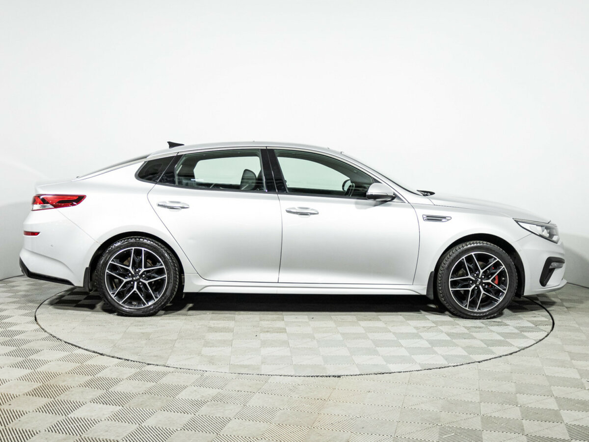 Kia Optima 2018 года с пробегом. Фото: #3