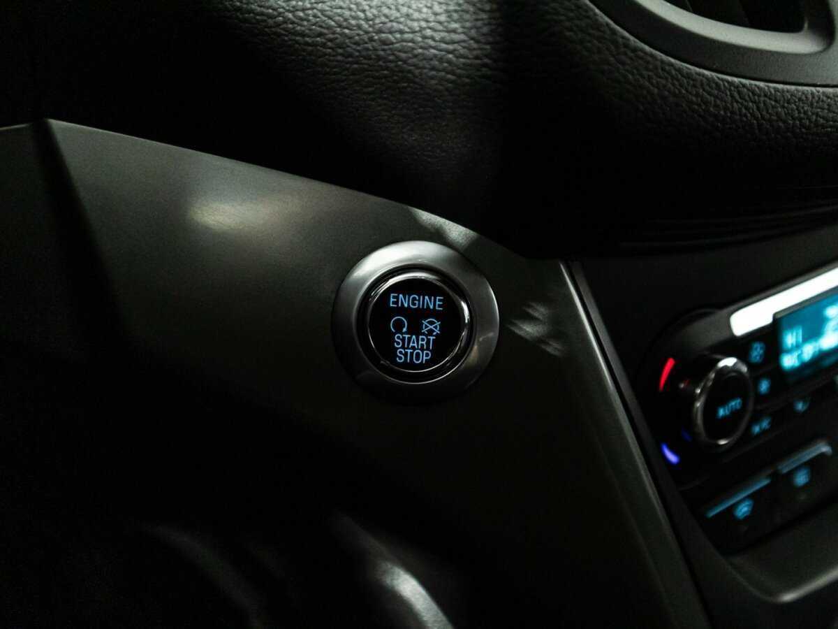 Ford Kuga 2015 года с пробегом. Фото: #17