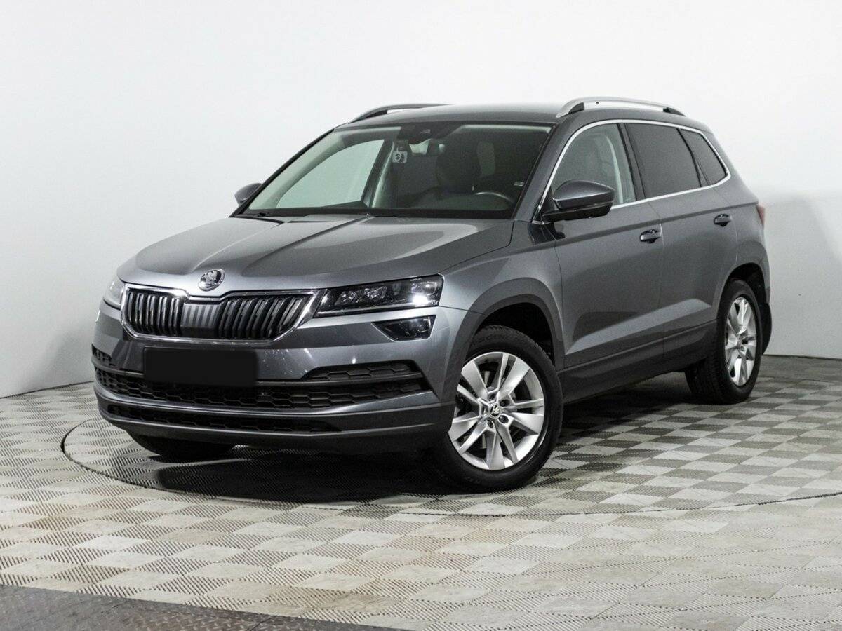 Skoda Karoq 2021 года с пробегом. Посмотреть фото