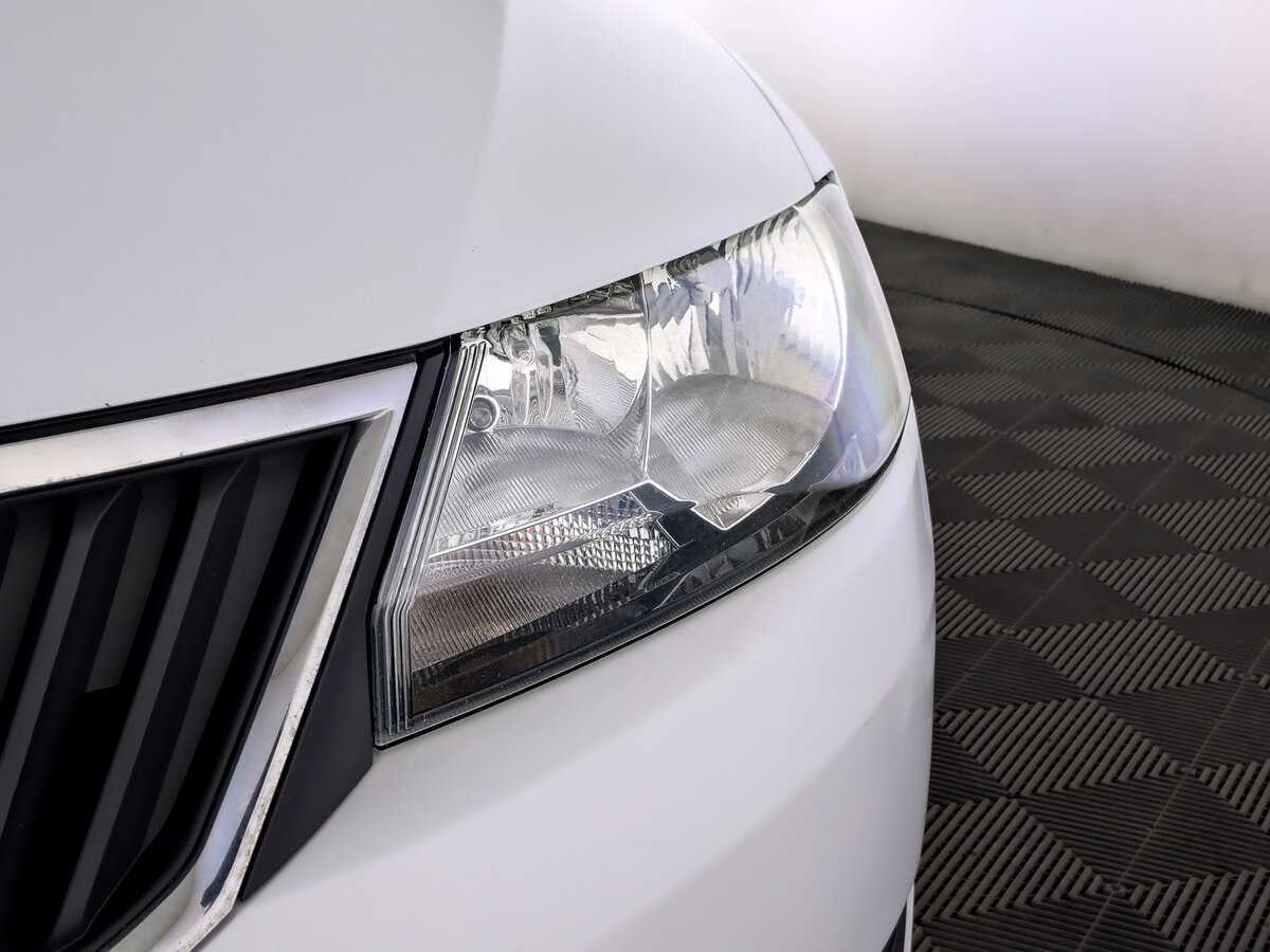 Skoda Rapid 2017 года с пробегом. Фото: #16