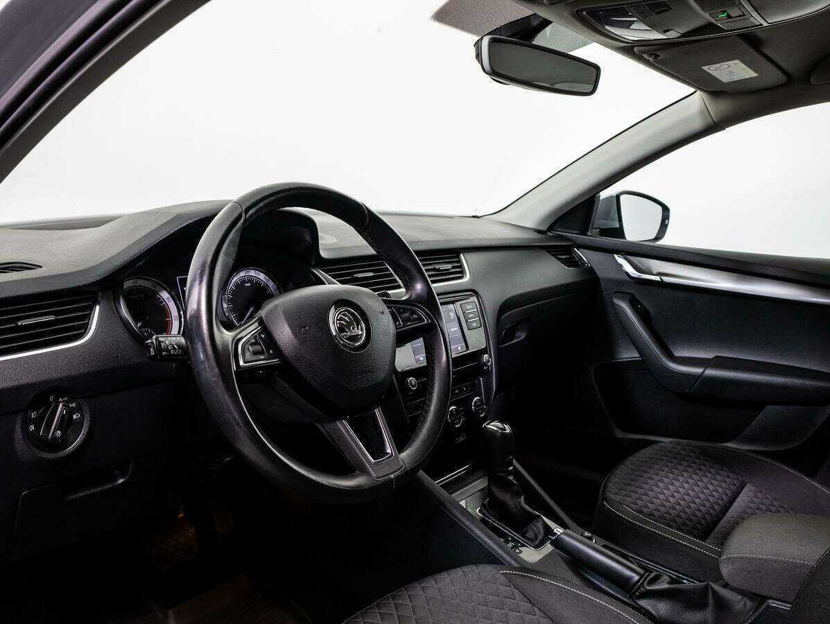 Skoda Octavia 2018 года с пробегом. Фото: #8