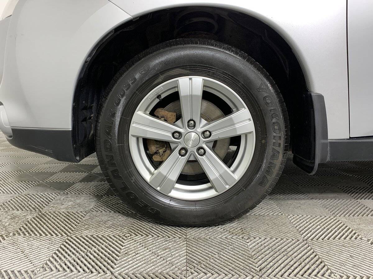 Mitsubishi Outlander 2013 года с пробегом. Фото: #8