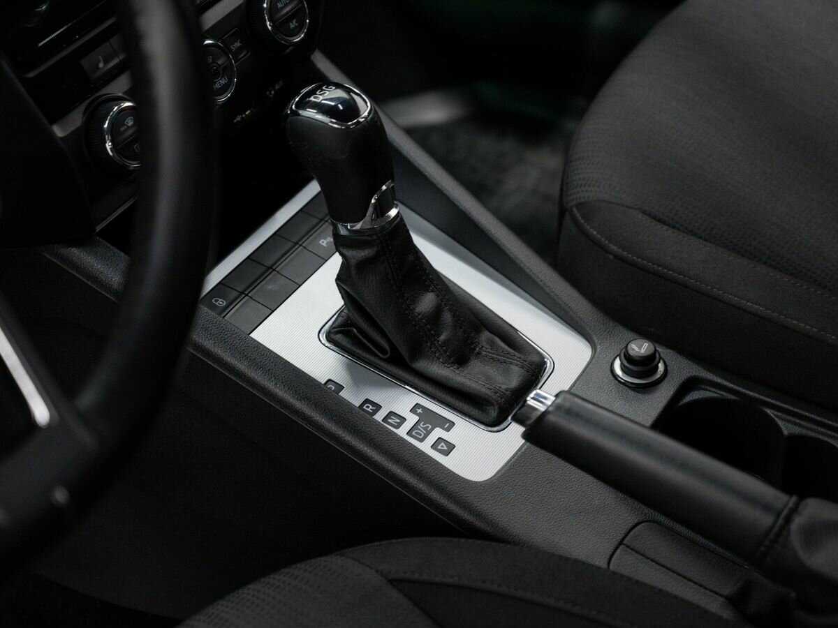 Skoda Octavia 2016 года с пробегом. Фото: #16