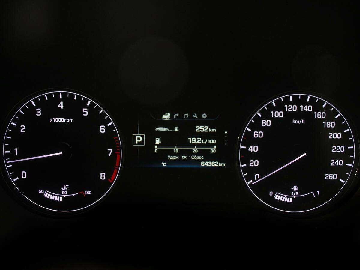 Hyundai Genesis 2015 года с пробегом. Фото: #8