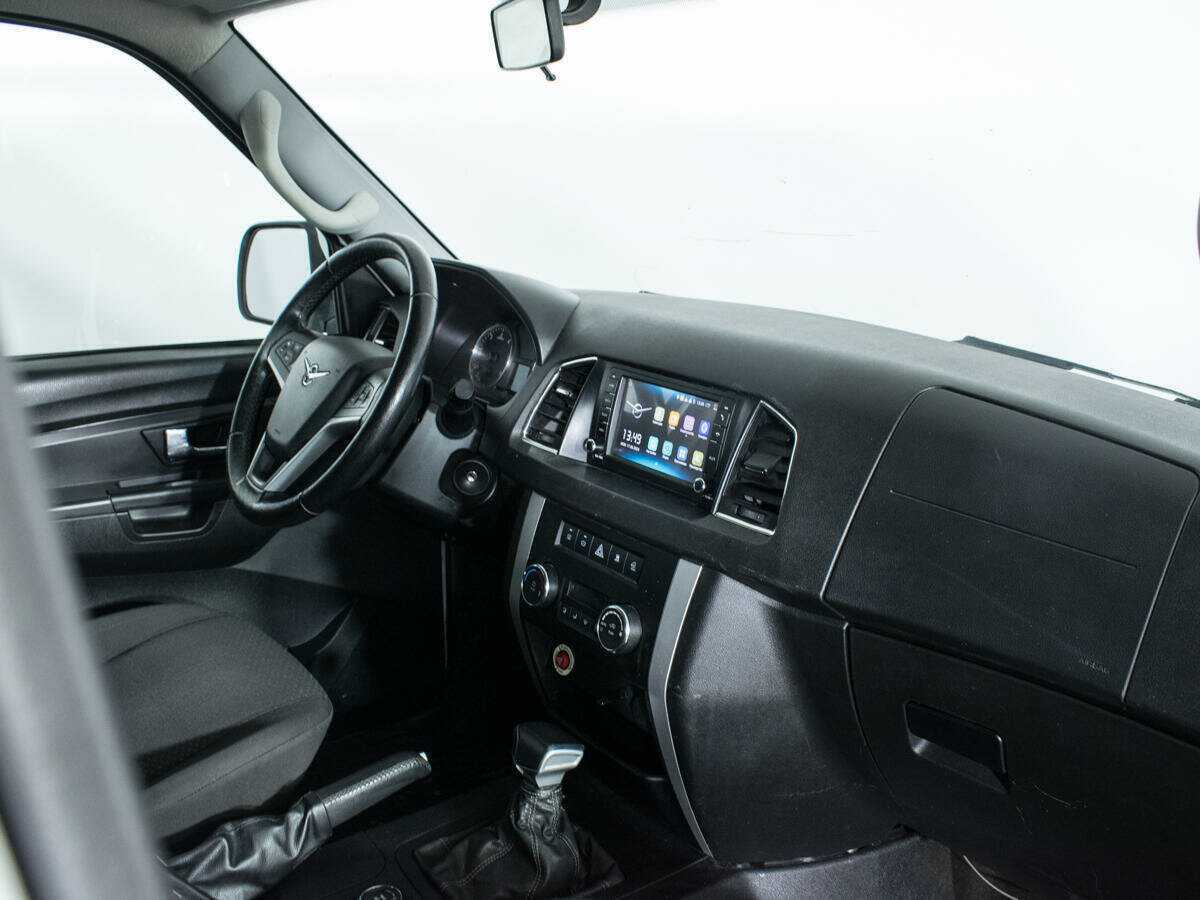 УАЗ Patriot 2018 года с пробегом. Фото: #8