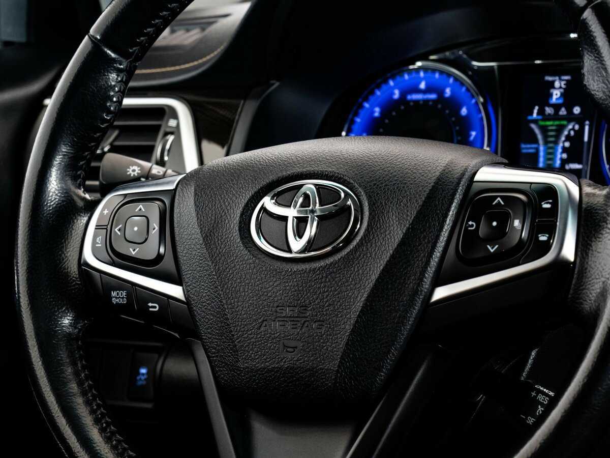 Toyota Camry 2015 года с пробегом. Фото: #10