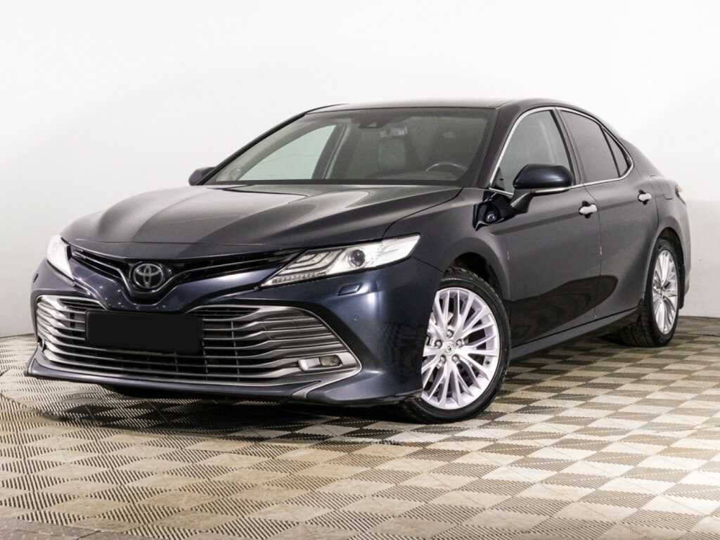Toyota Camry 2019 года с пробегом. Посмотреть фото