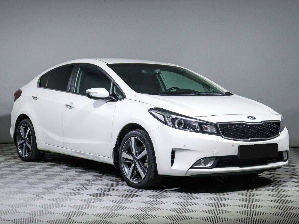 Kia Cerato 2018 года с пробегом. Фото: #2