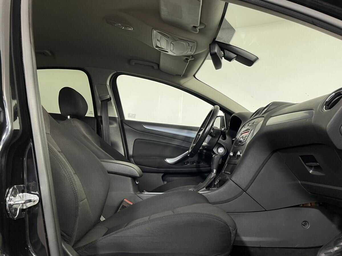 Ford Mondeo 2012 года с пробегом. Фото: #13