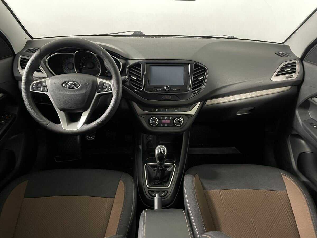 Lada (ВАЗ) Vesta 2018 года с пробегом. Фото: #6