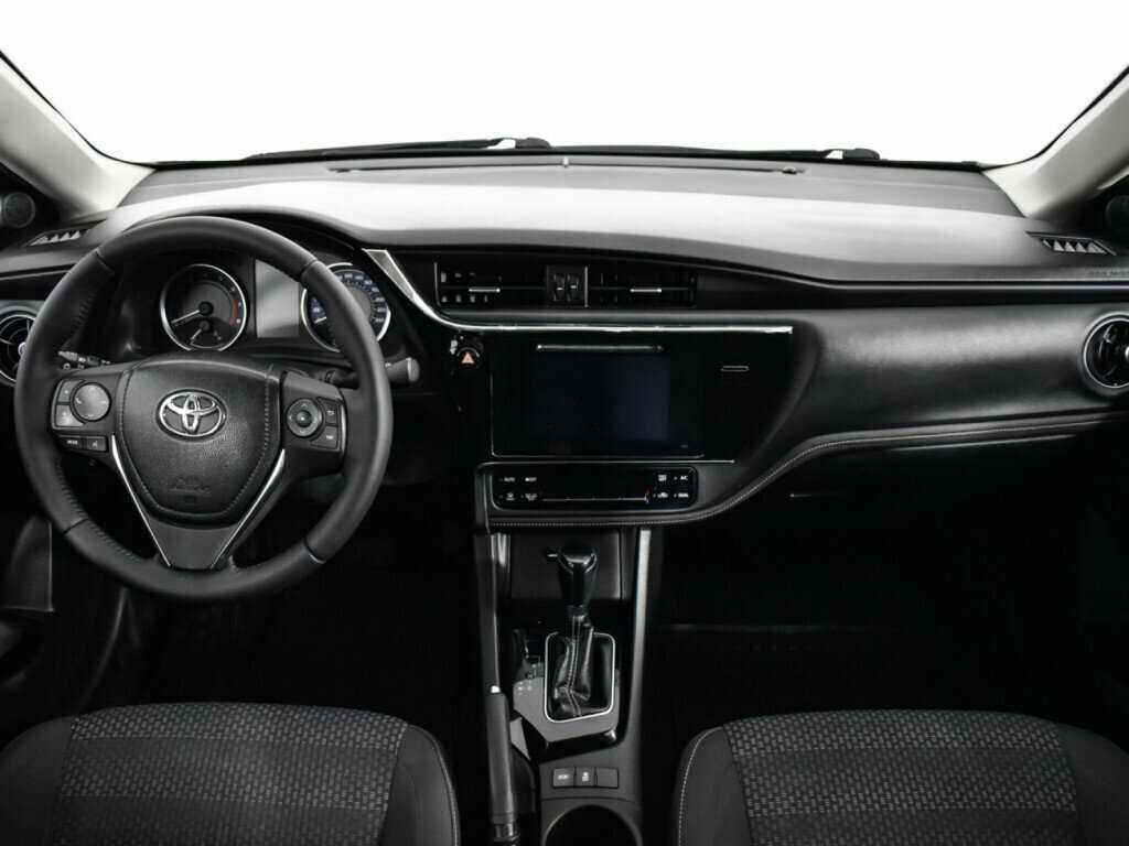 Toyota Corolla 2018 года с пробегом. Фото: #11
