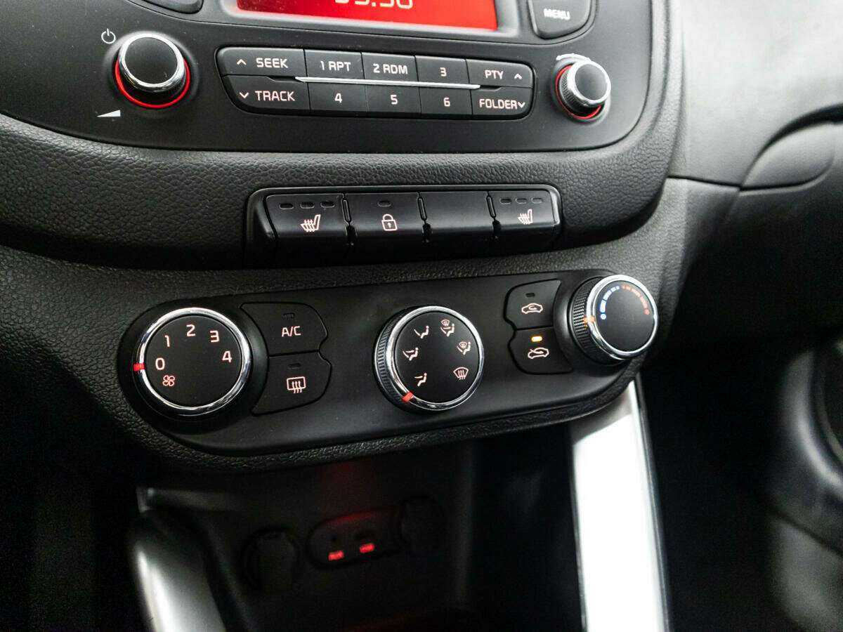 Kia Ceed 2014 года с пробегом. Фото: #14