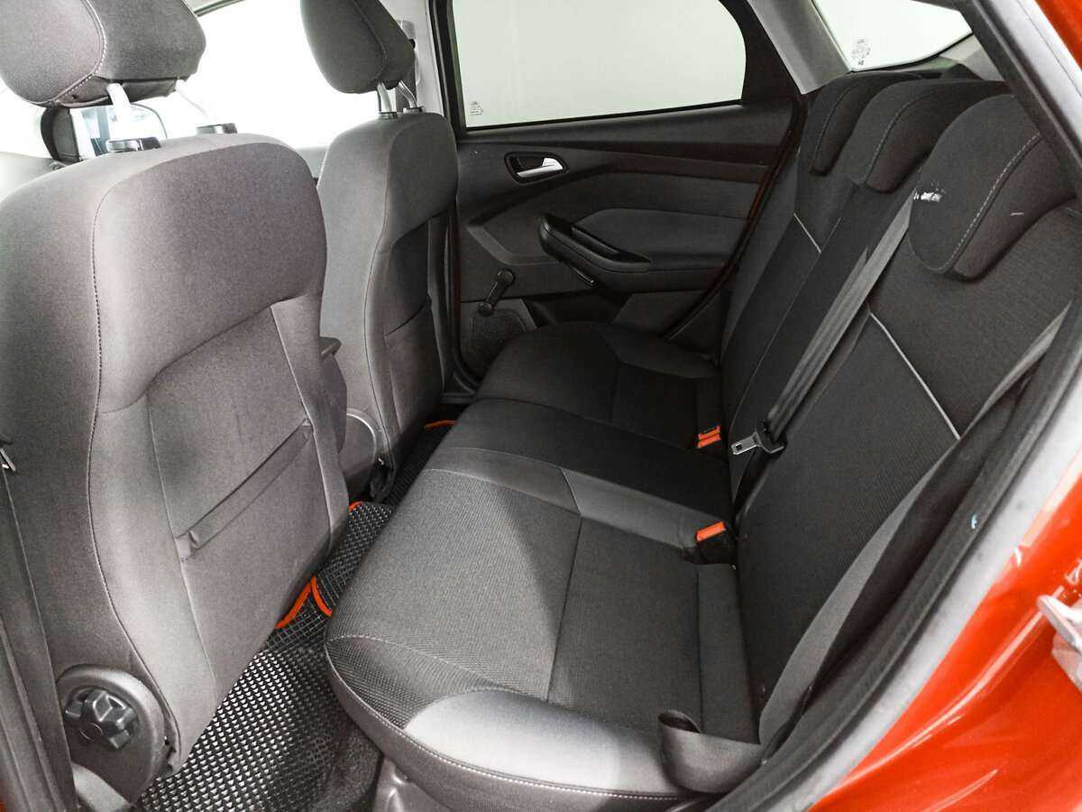 Ford Focus 2013 года с пробегом. Фото: #9