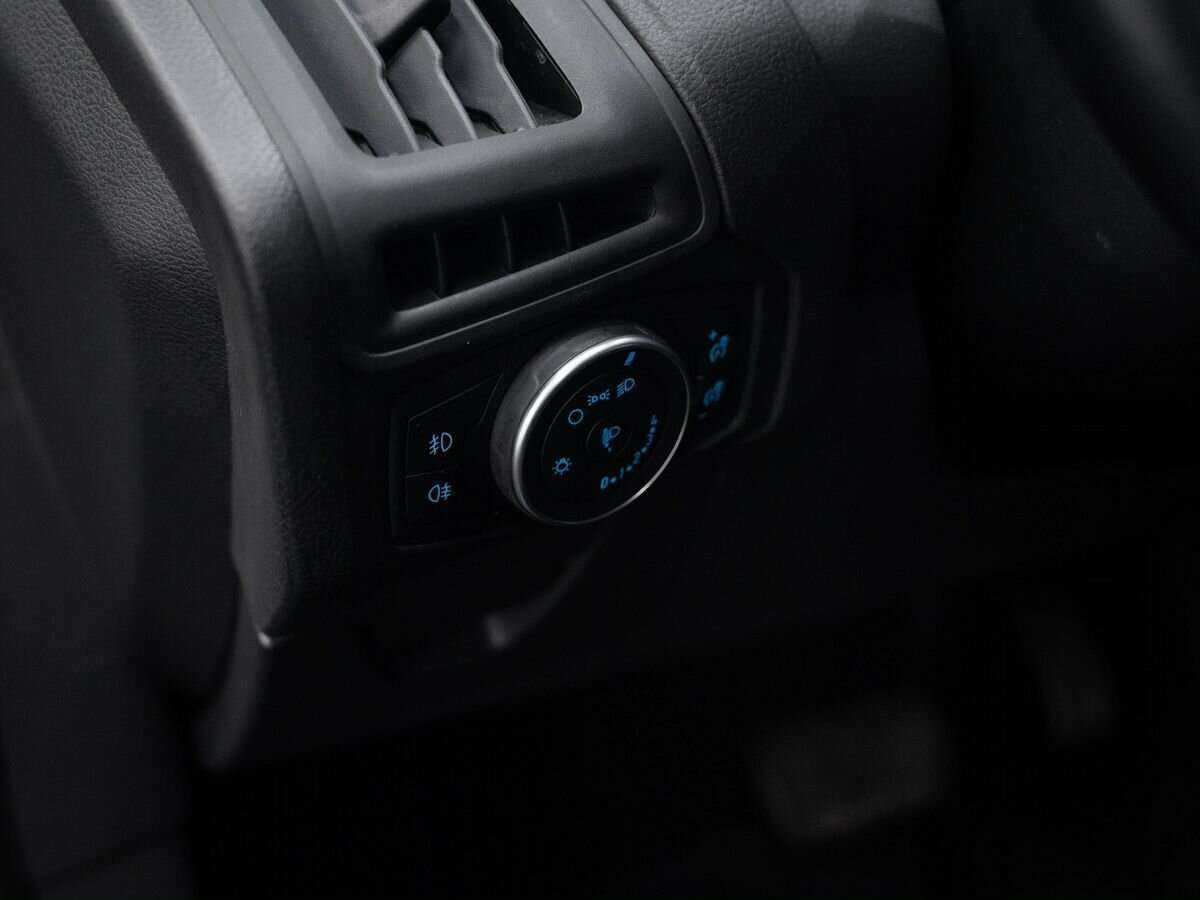 Ford Focus 2017 года с пробегом. Фото: #19