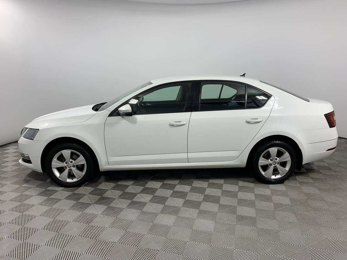 Skoda Octavia 2018 года с пробегом. Фото: #7