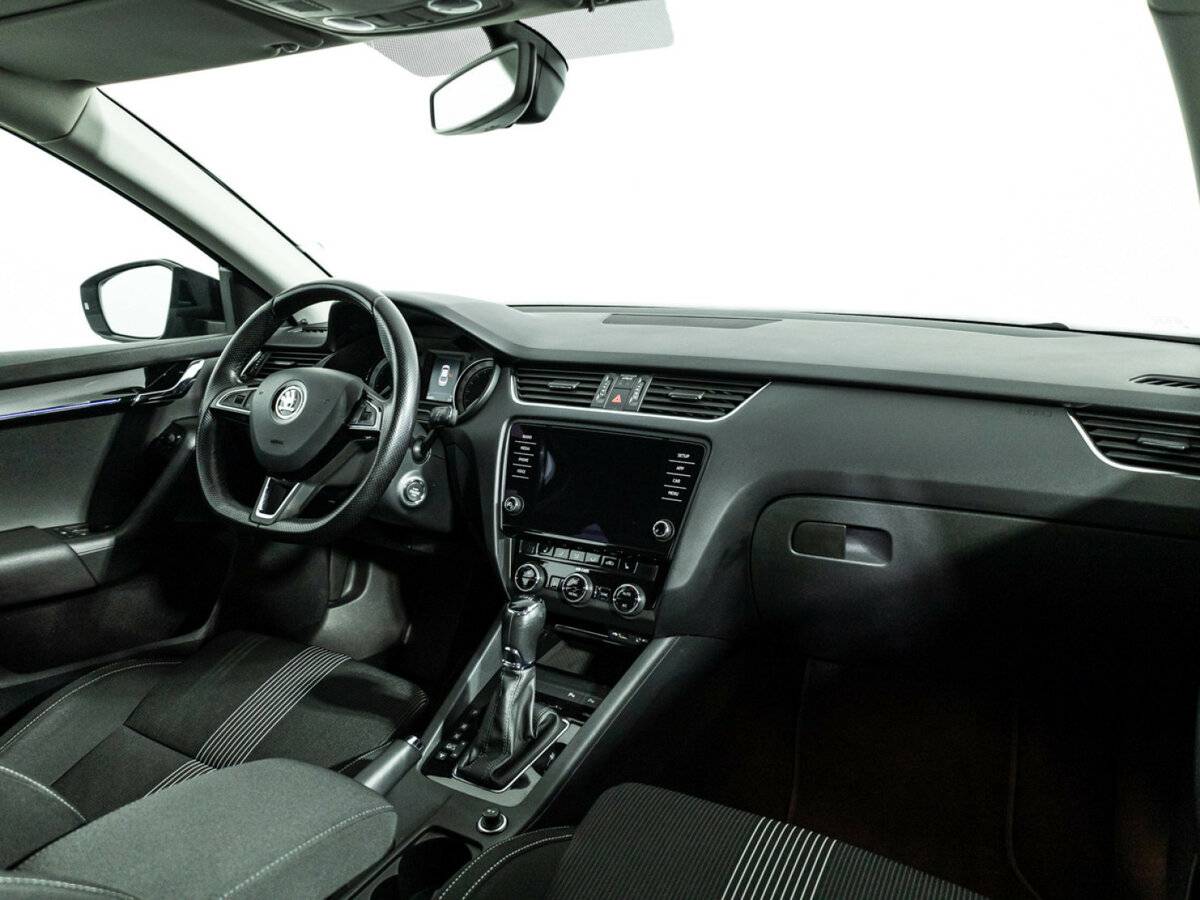 Skoda Octavia 2017 года с пробегом. Фото: #8