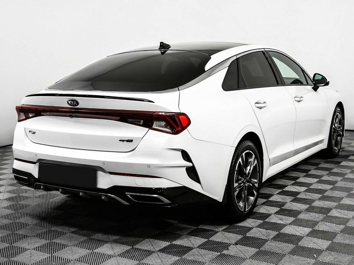 Kia K5 2020 года с пробегом. Фото: #4