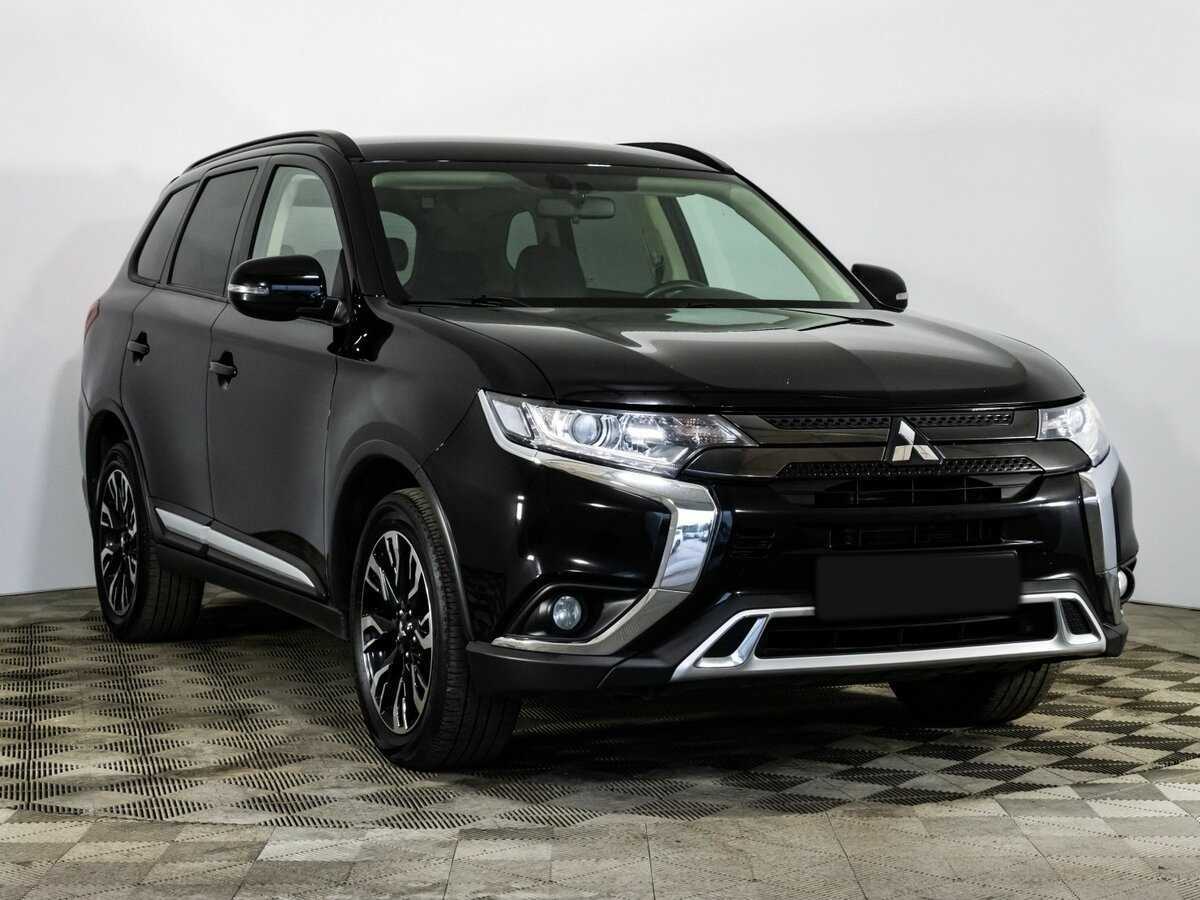 Mitsubishi Outlander 2021 года с пробегом. Фото: #2
