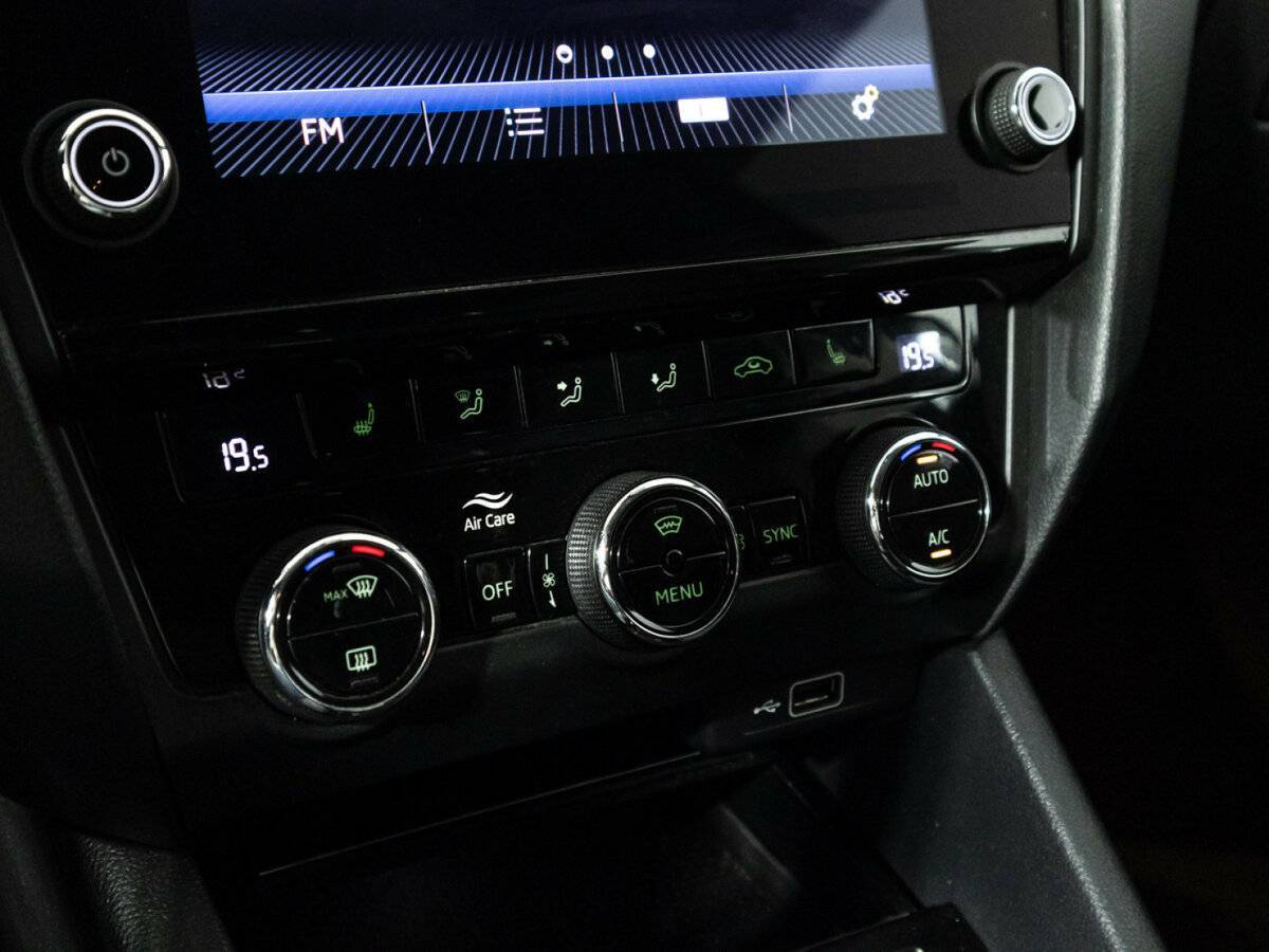 Skoda Octavia 2020 года с пробегом. Фото: #17