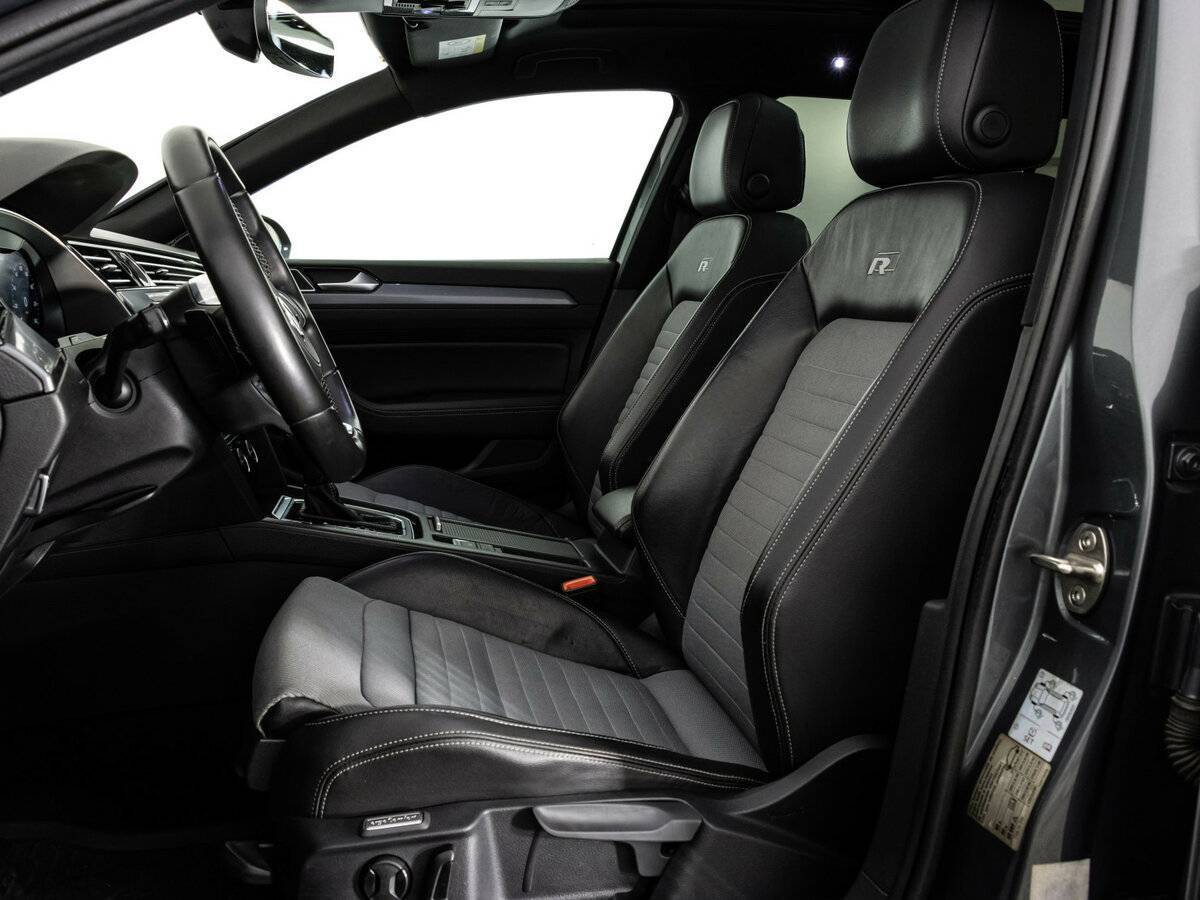 Volkswagen Passat 2016 года с пробегом. Фото: #14