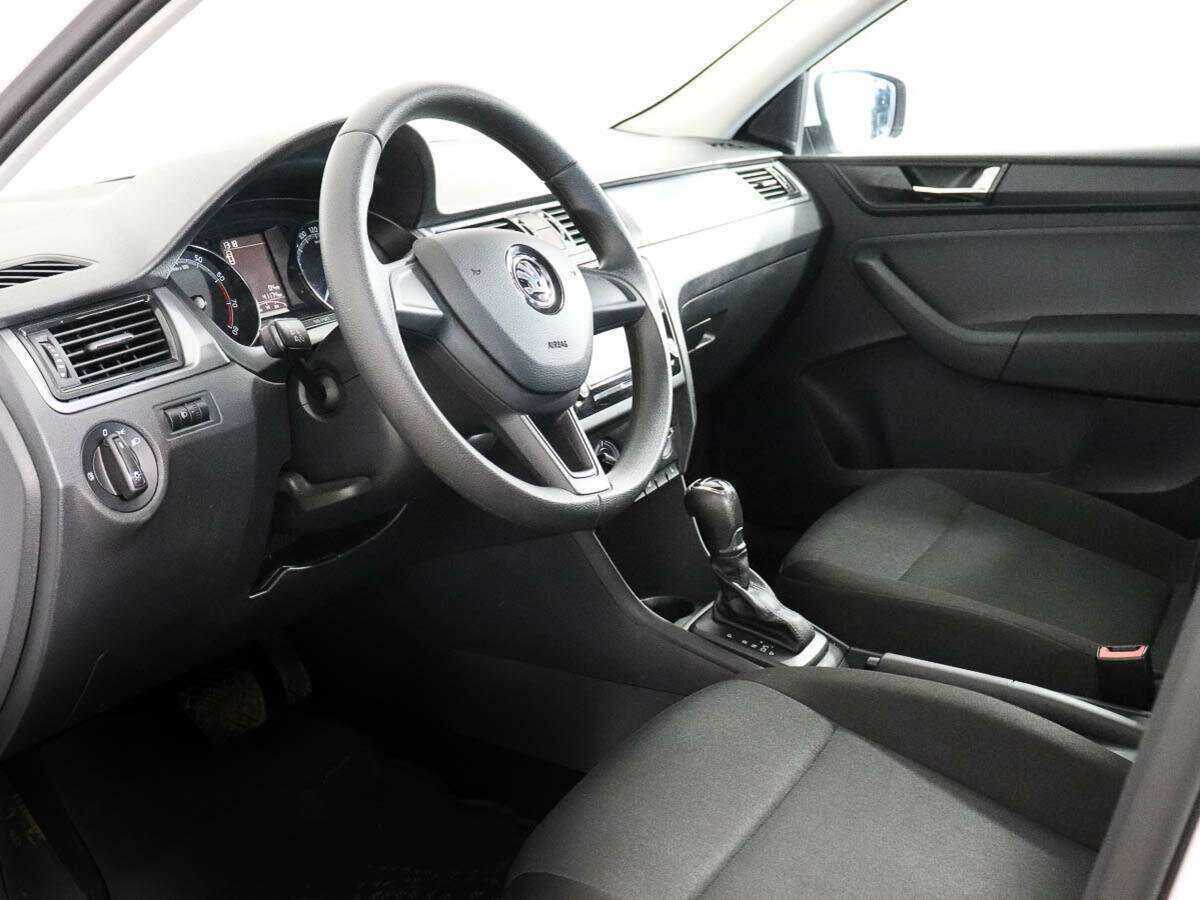 Skoda Rapid 2019 года с пробегом. Фото: #7