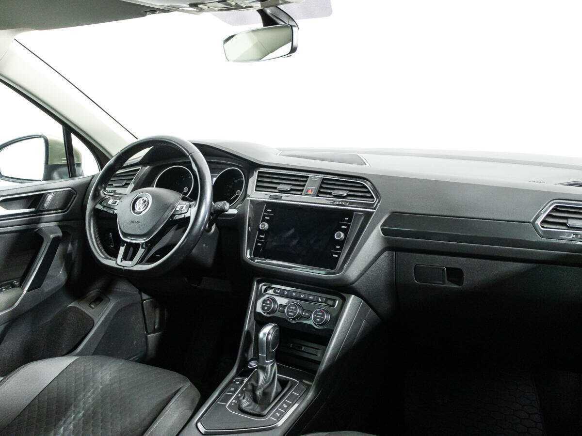 Volkswagen Tiguan 2017 года с пробегом. Фото: #8
